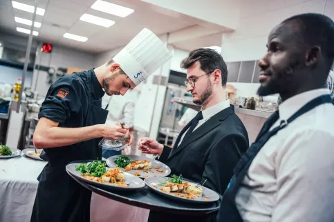 Les jeunes en formation restauration 